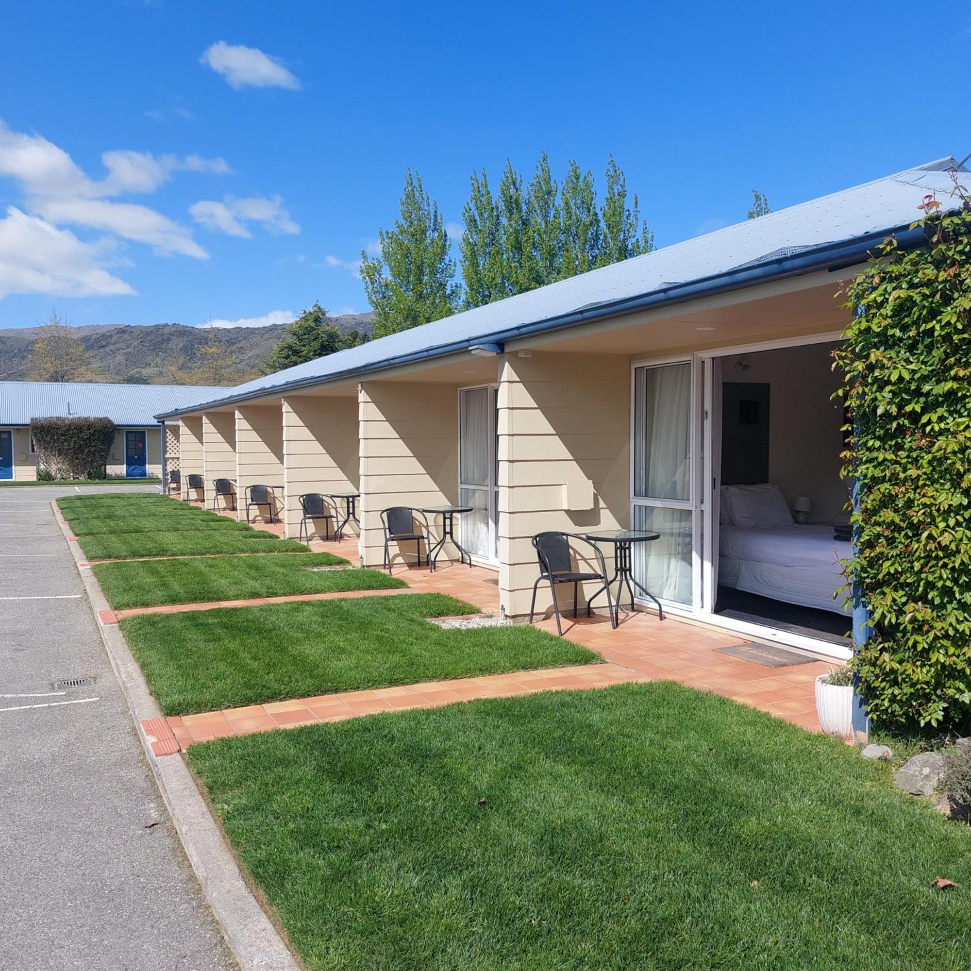 Lake Dunstan Motel Кромвель Экстерьер фото